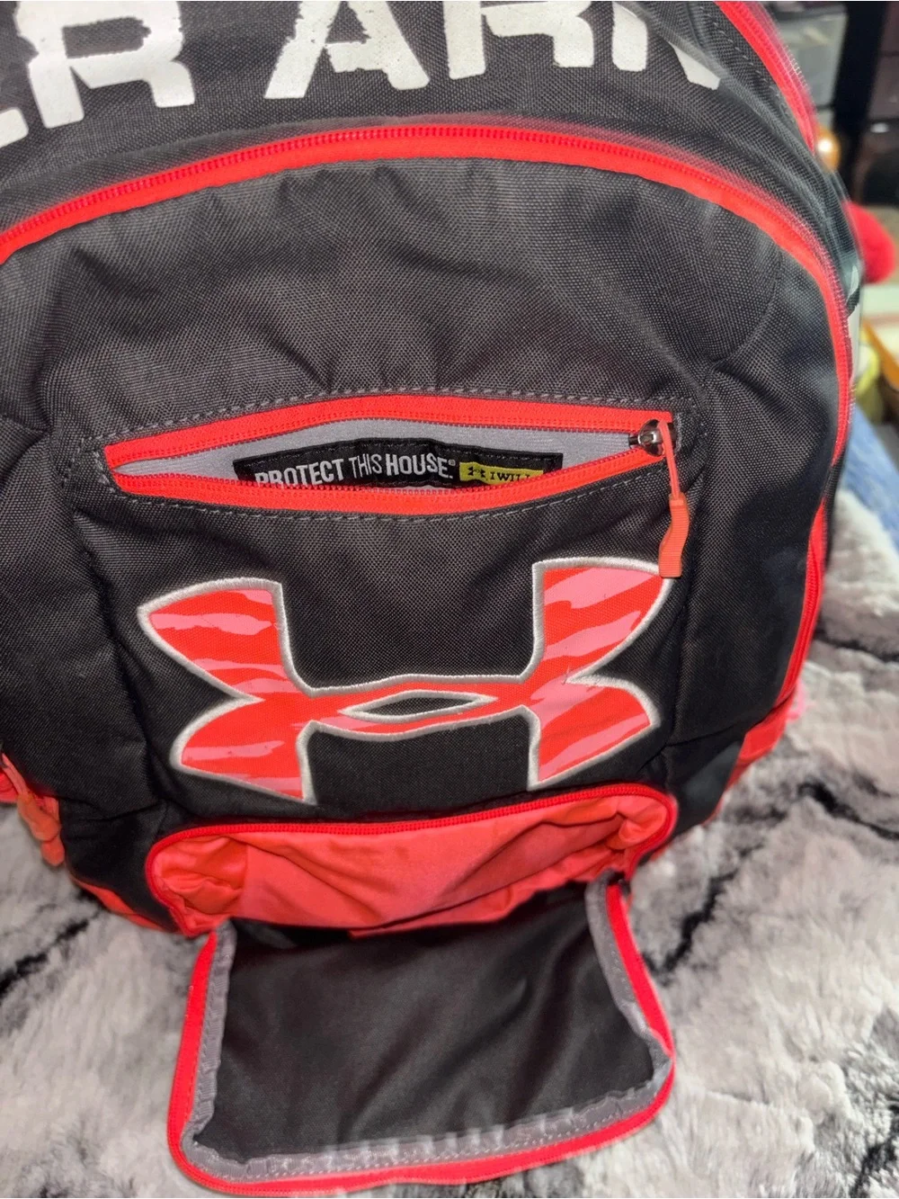 Under Armour sporty under